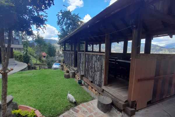 HERMOSA PROPIEDAD APTA PARA RESTAURANT U HOSTERIA.