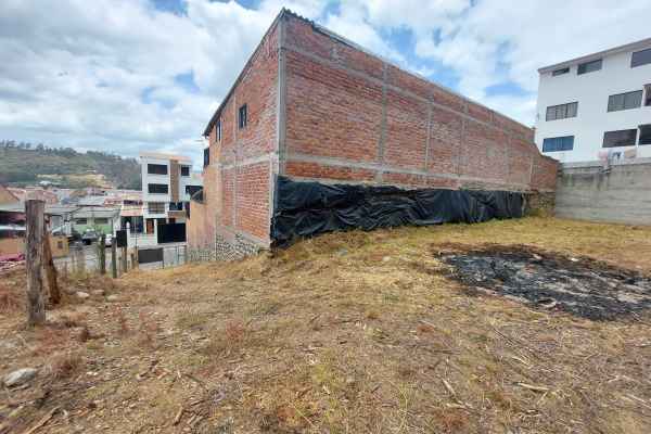 AMPLIO TERRENO CON EXCELENTE UBICACIÓN EN TOTORACOCHA