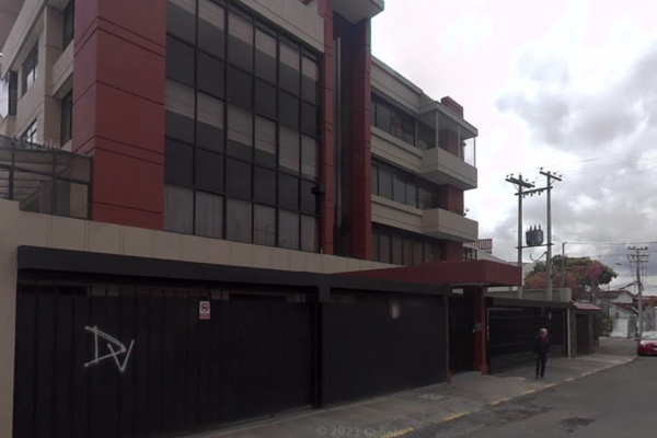 EN VENTA DEPARTAMENTO DUPLEX EN EL SECTOR DEL ESTADIO