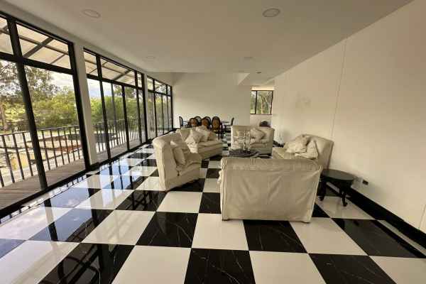 SE RENTA DEPARTAMENTO AMOBLADO DE LUJO SECTOR GAPAL