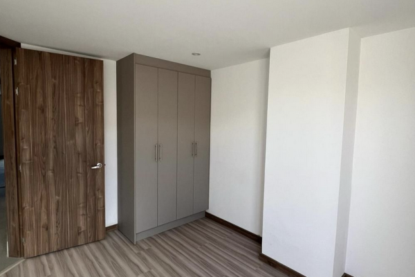 SE VENDE DUPLEX DE LUJO POR ESTRENAR - RIO AMARILLO