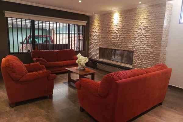 DEPARTAMENTO DUPLEX EN RENTA AMOBLADO DE 3 HABITACIONES