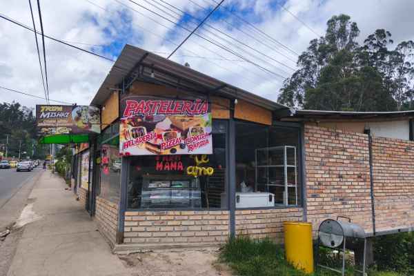 LOCAL COMERCIAL EN VENTA EN CUENCA SECTOR VIA AL VALLE