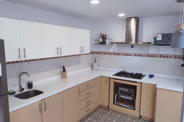 CASA EN VENTA EN CONDOMINIO PRIVADO, SEGURIDAD Y COMODIDAD.