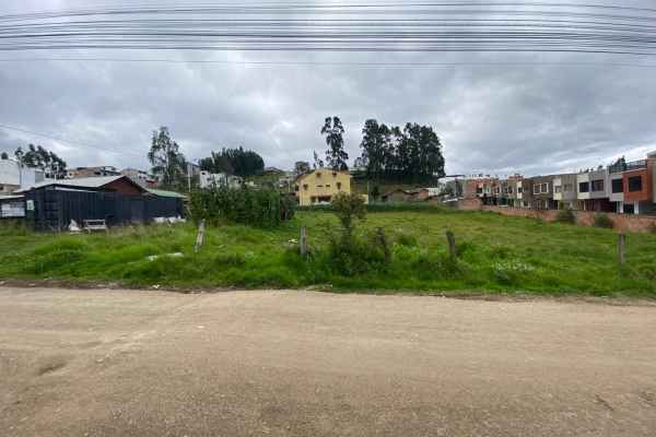 TERRENO AMPLIO EN VENTA EN SECTOR DE LOS TILOS MISICATA