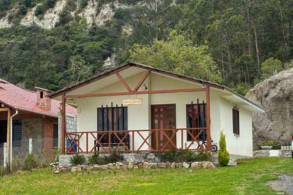 SE VENDE QUINTA SECTOR MESALOMA - IDEAL PARA DESCANSO