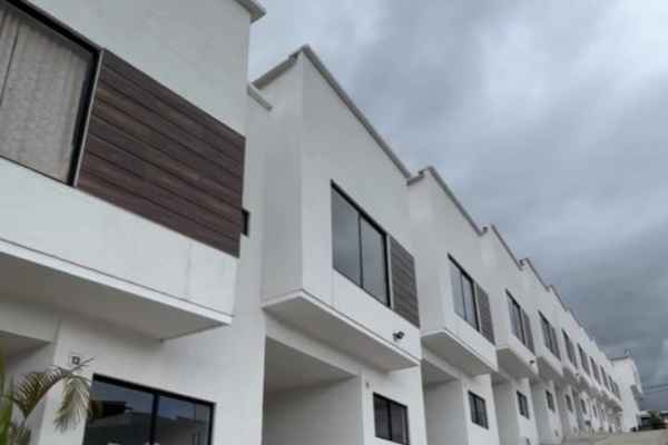 Casas en Condominio privado, sector los Tilos de Misicata