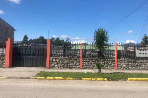 CASA RENTERA CON 6 DEPARTAMENTOS EN CIUDADELA CALDERON